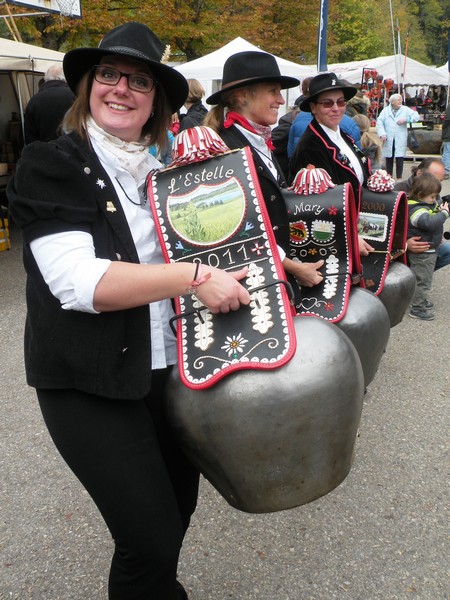 DSCN2012.JPG